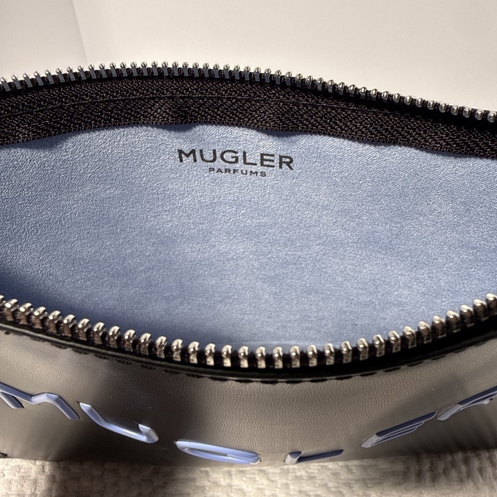 New Mugler Cosmetic Pouch Bag Limited Edition Faux Leather Black 9.5" x 7" - Picture 4 of 4